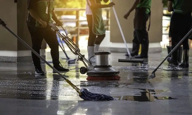 Ensuring a Healthy Workplace: The Role of Commercial Janitorial Cleaning Services